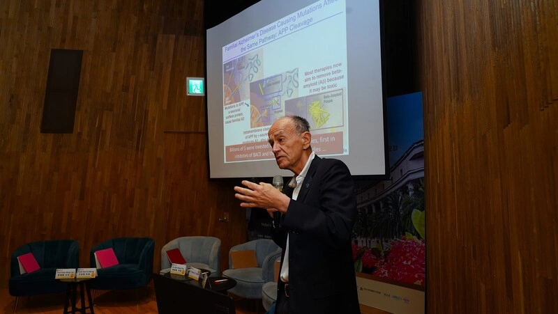 亞洲大學邀聚德霍夫辦諾貝爾大師論壇（2）