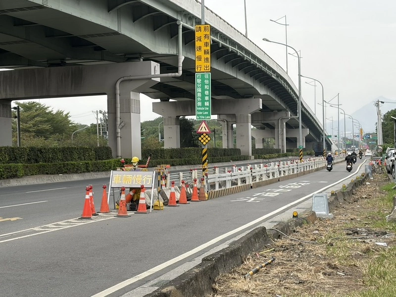 大度路拆分隔島汽機車交織險象生 北市：續觀察車流