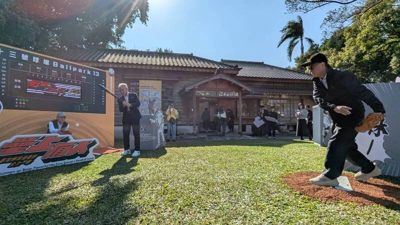 李遠李洋「遠洋合作」　雙百萬運動漫畫徵選啟動