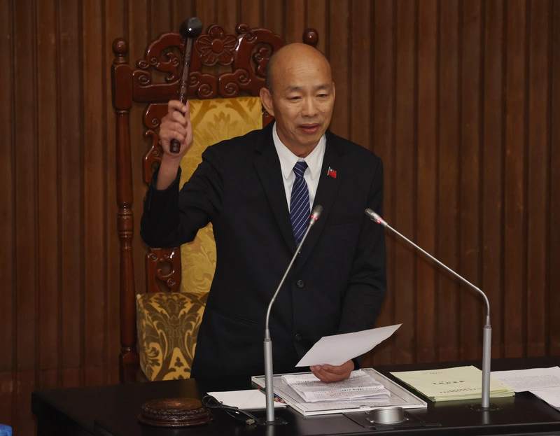 115年總預算減列480億元　創最晚三讀紀錄