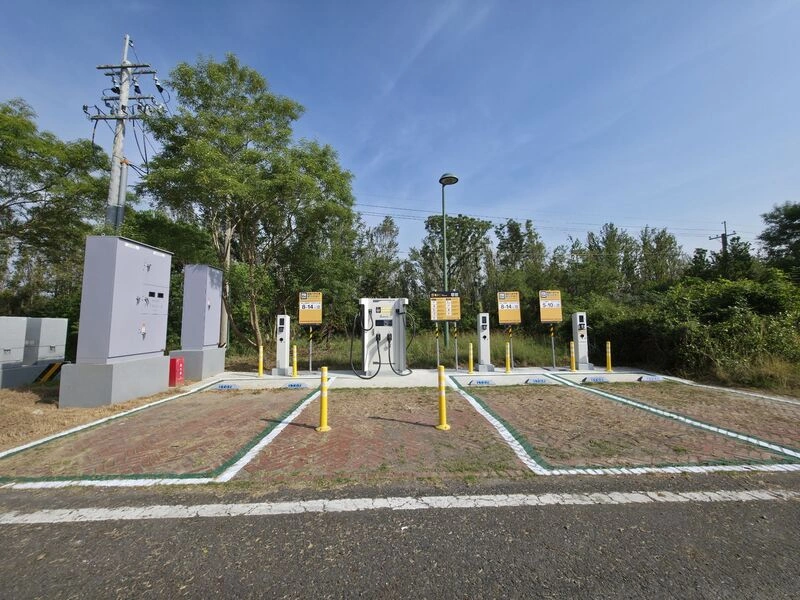 台南陸續建置202處電動汽車充電樁
