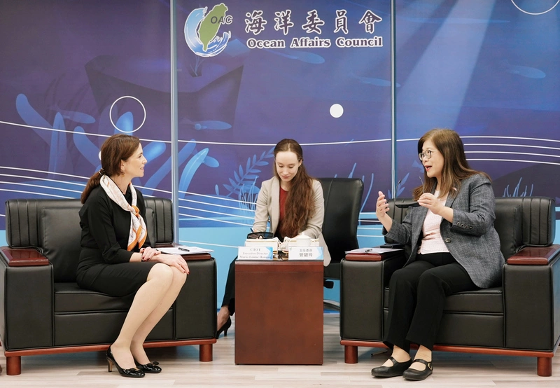 加拿大駐台代表何曼麗拜會管碧玲