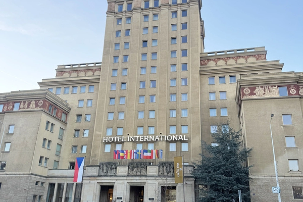 布拉格國際飯店接待蘇聯軍官而建  轉型休閒城市地標