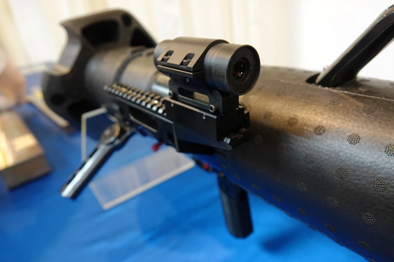 紅隼二型火箭彈再進化　克服爆溫爆壓研製室內發射版