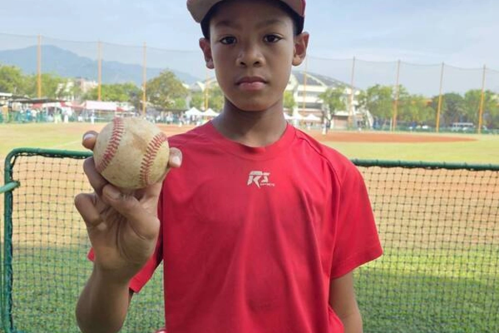 徐生明盃北市東園奪季軍　李文凱敲2安