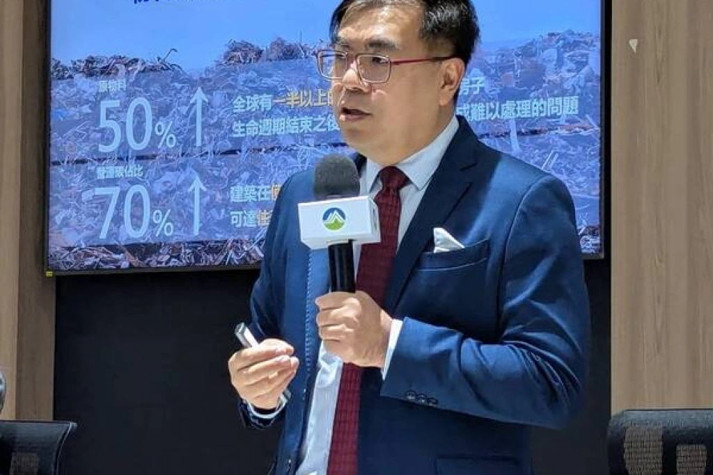 彭啓明：收碳費、砂石車裝GPS　不應成漲價理由