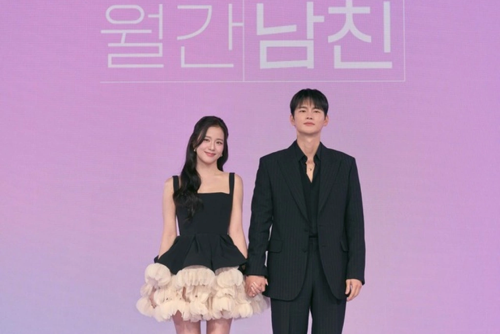 Jisoo、徐仁國新戲當歡喜冤家　自稱宅女體質