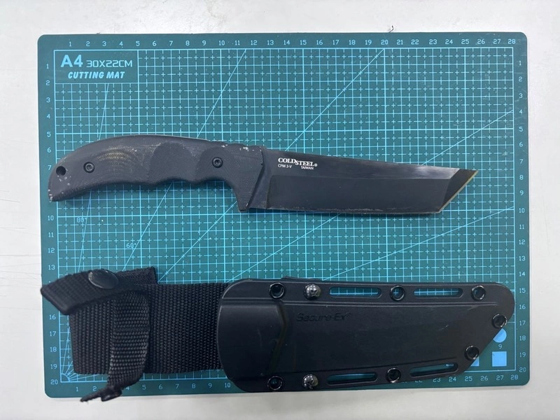 北市人行道禮讓衝突　男持刀揮舞遭送辦