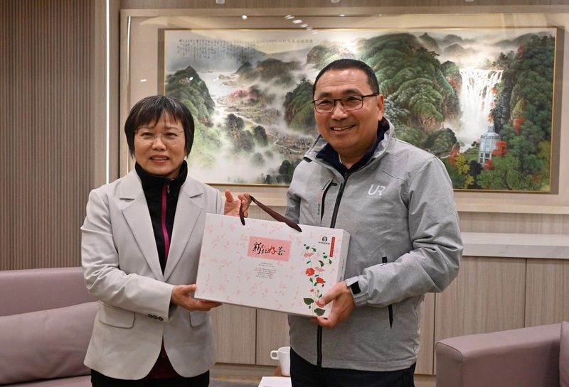 劉世芳拜訪新北市長侯友宜