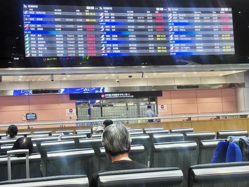 颱風影響桃機航班全取消零旅客　12日恢復正常營運