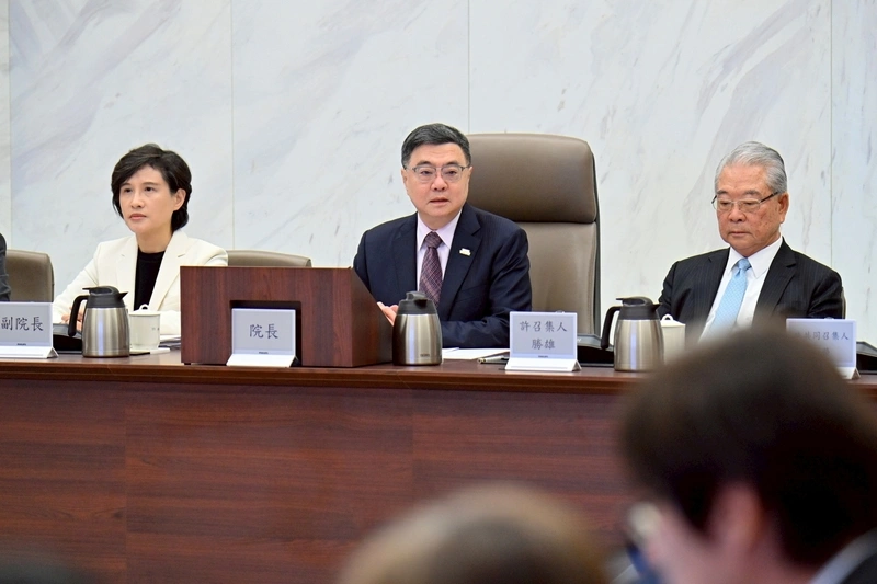 卓榮泰：已實施兒少未來帳戶　執行須擴大及全面