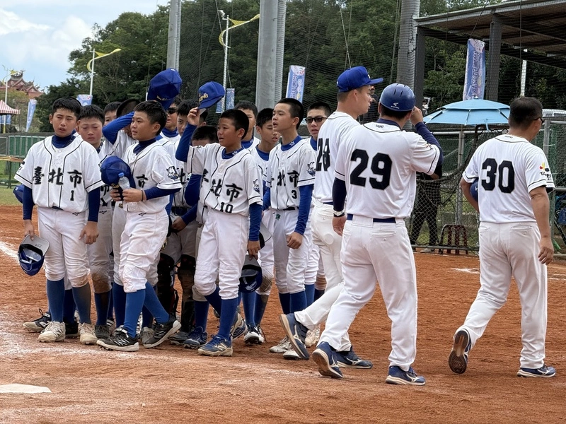 威力盃北市「前撲式滑壘」吞敗　教頭肯定球員表現