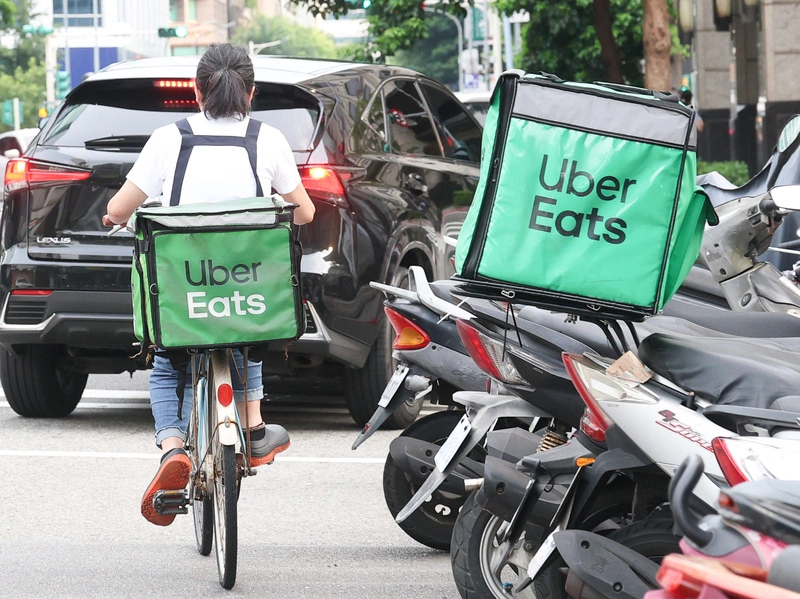 Uber Eats調整疊單報酬  勞動部追蹤是否履行