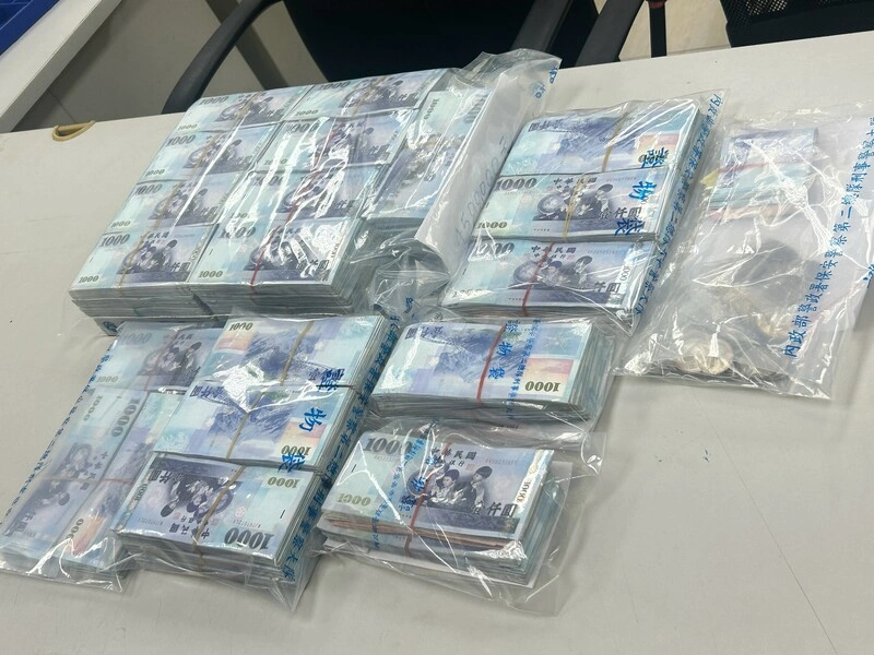 電腦商涉地下匯兌2.6億元　7人落網、主嫌遭押