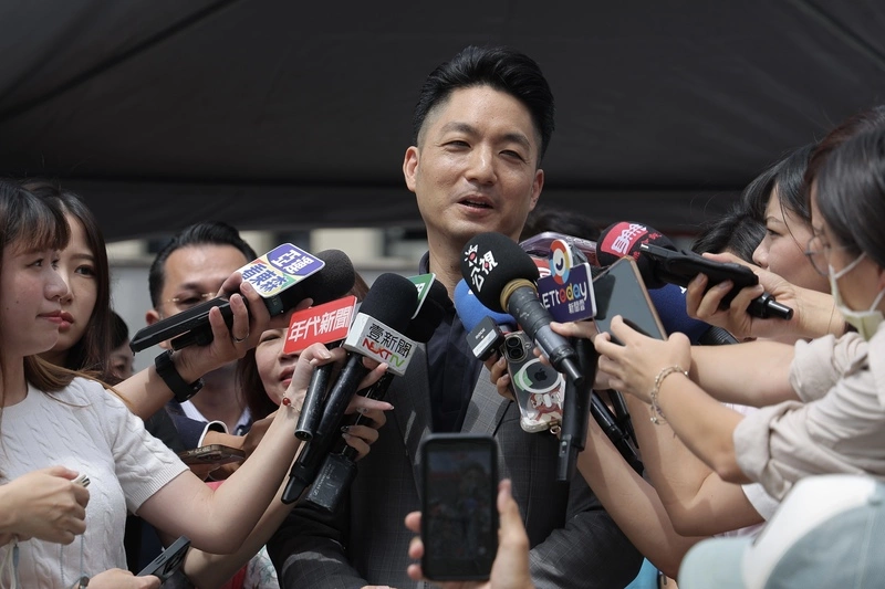 疫苗採購藍綠論戰延燒 蔣萬安籲莫洗人民的記憶
