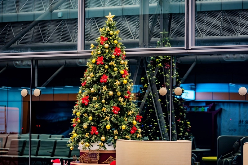 桃機公司攜手駐站單位打造耶誕節日氛圍（1）