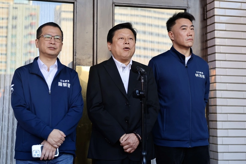 1.25兆國防特別條例付委　藍：總統先到國會報告