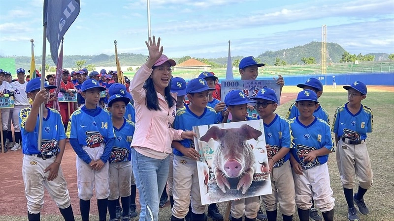 耕元盃棒球賽各組冠軍出爐　除獎金外再獲一頭豬