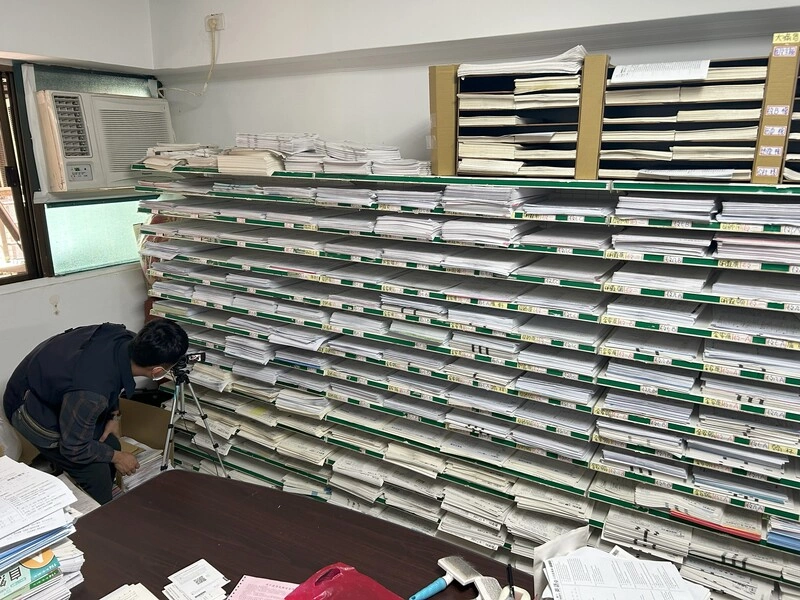 刑事局查獲補教業講師售盜版教材　侵權180億