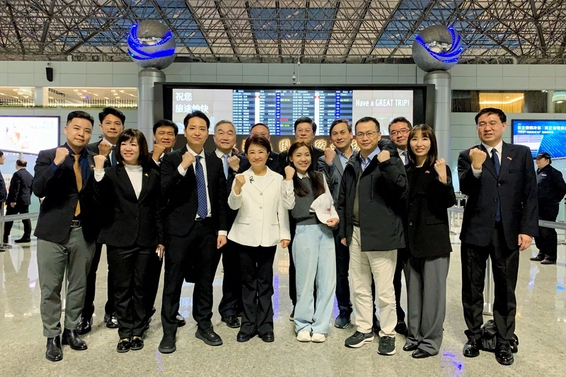 盧秀燕率團赴美訪問　多名國民黨籍立委送機