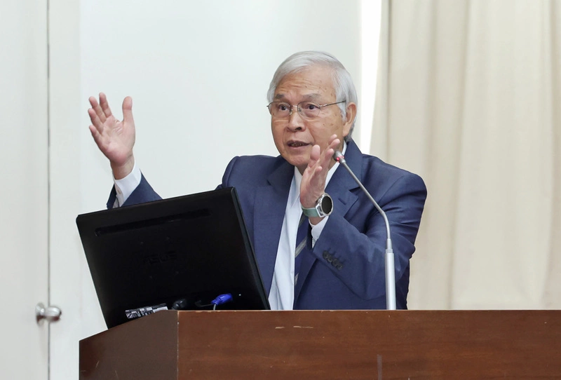 楊金龍重申貨幣政策偏緊　揭存單未到期餘額大減原因