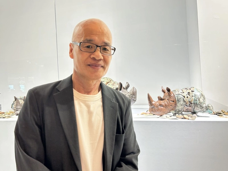 陳金旺用花蓮沉積土塑陶藝作品　義賣所得捐助重建