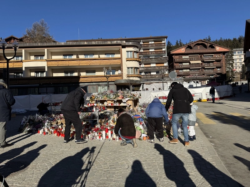 瑞士克蘭蒙丹納酒吧惡火  民眾表達悼念