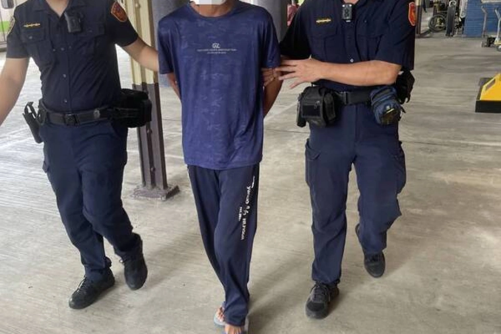 街友沙鹿車站內鬧事  警方逮捕送辦