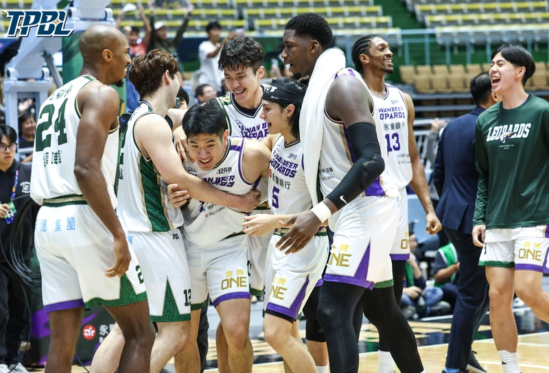 莊博元致勝抄截　助雲豹險勝國王