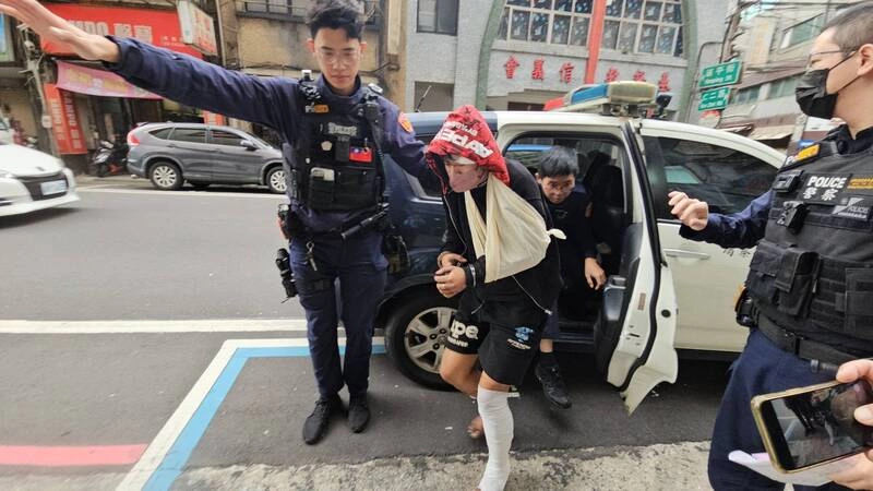 通緝犯基隆拒檢逃逸（3）