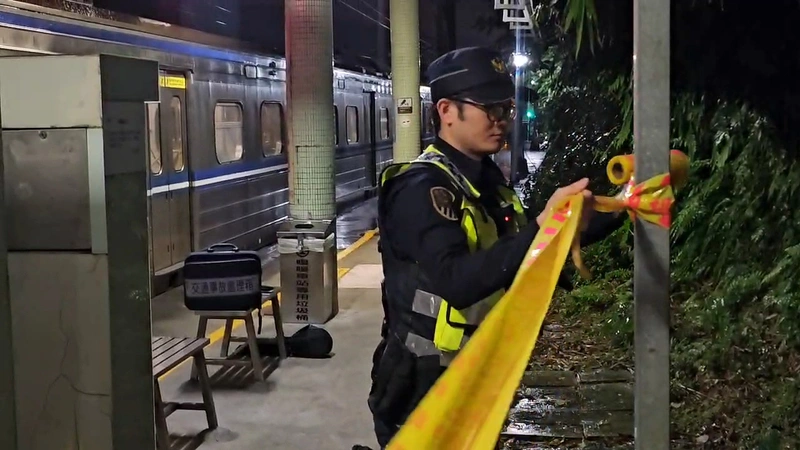 男子侵入台鐵暖暖站軌道　遭區間車撞擊死亡