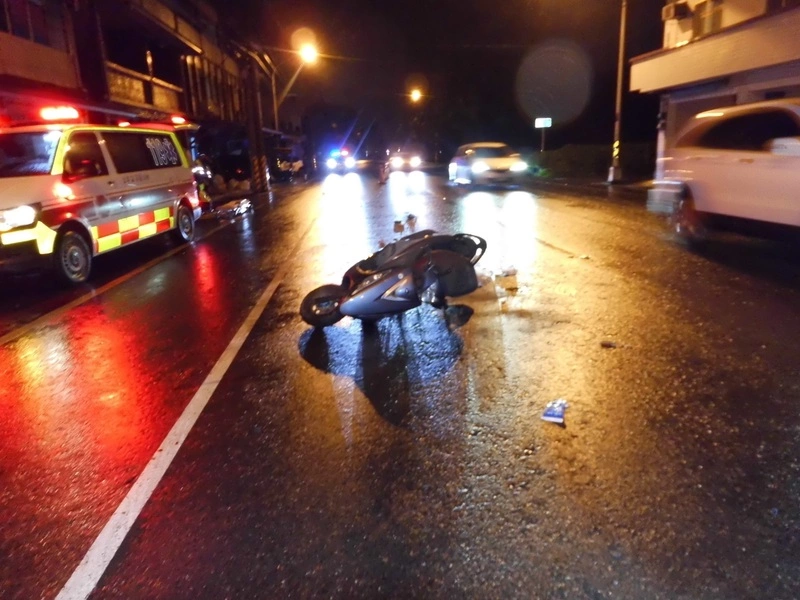 宜蘭三星機車騎士擦撞2過馬路行人