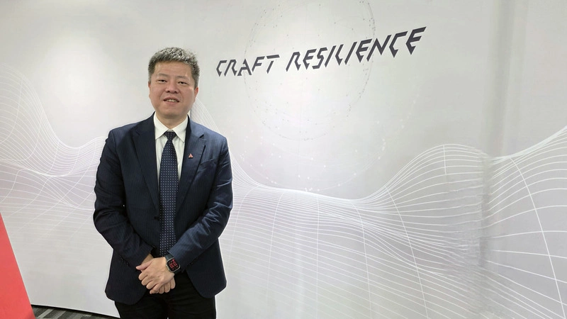 奧義賽博成長三箭拚擴大布局