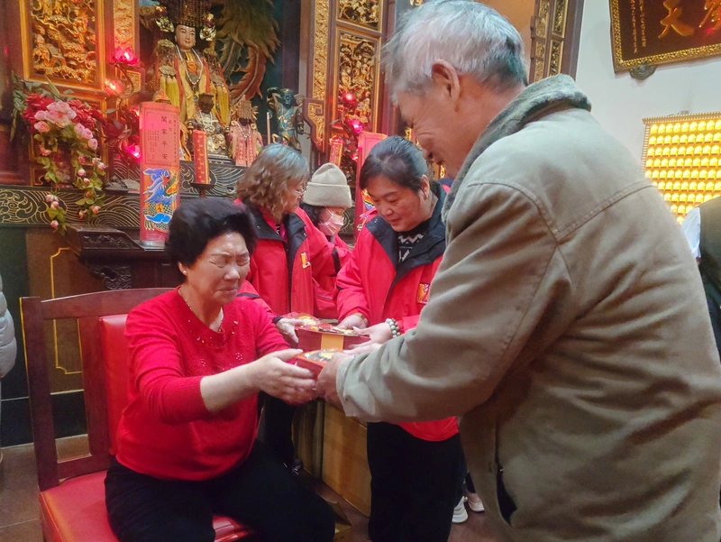 馬祖北極玄天宮開燈祈福  廟方估參與人數創新高