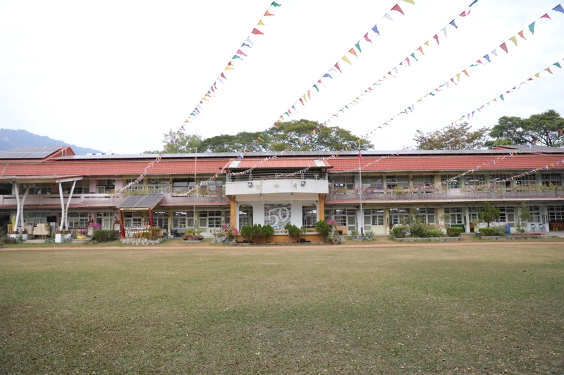 金竹國小提琴展演提升知名度  師生力抗廢校隱憂