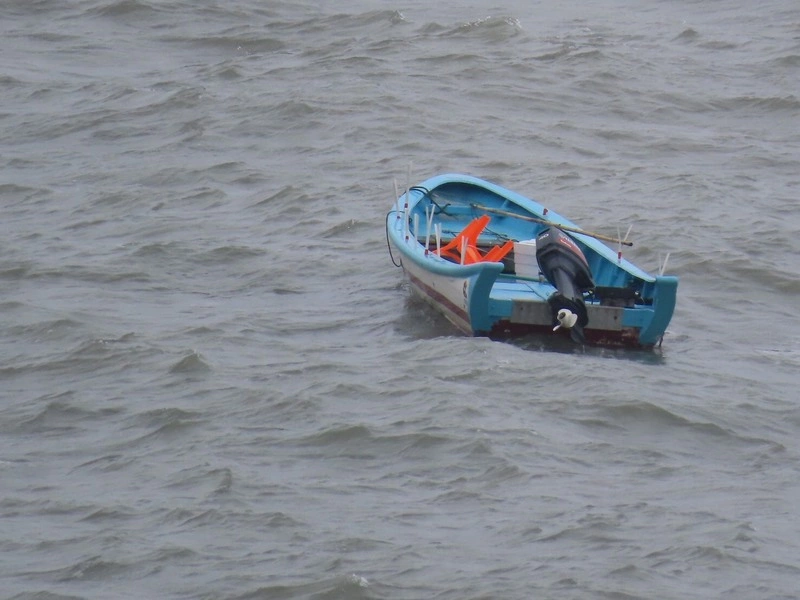 陸漁船漂向金門北碇　海巡：重點防小型目標偷渡