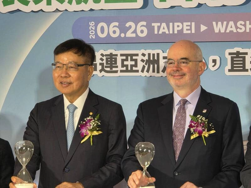 長榮航華盛頓首航　台灣首度直飛美首都今起每週4班