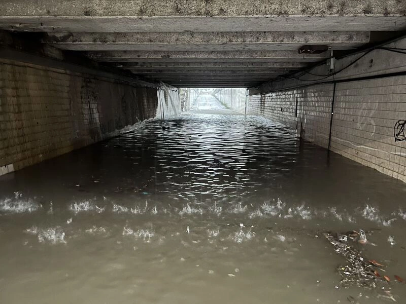 竹縣湖口鄉、新豐鄉多處地下道淹水　實施交管