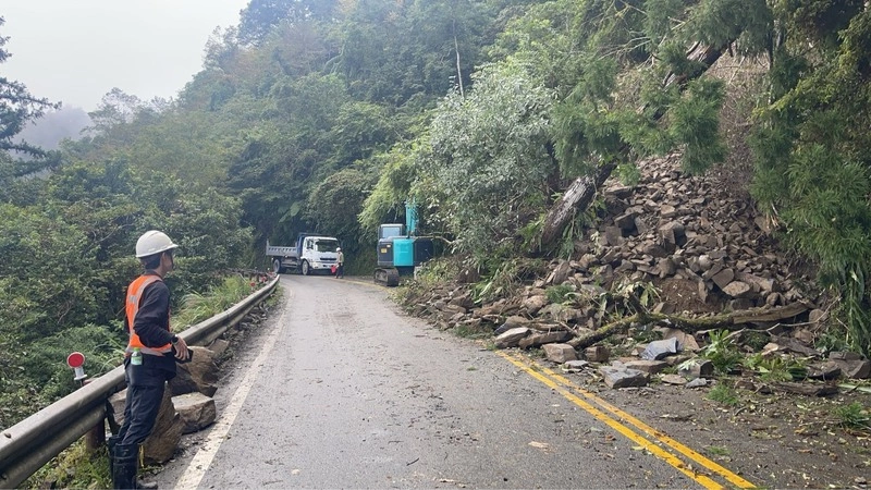 宜蘭太平山聯外道路坍方　搶災後單線通車