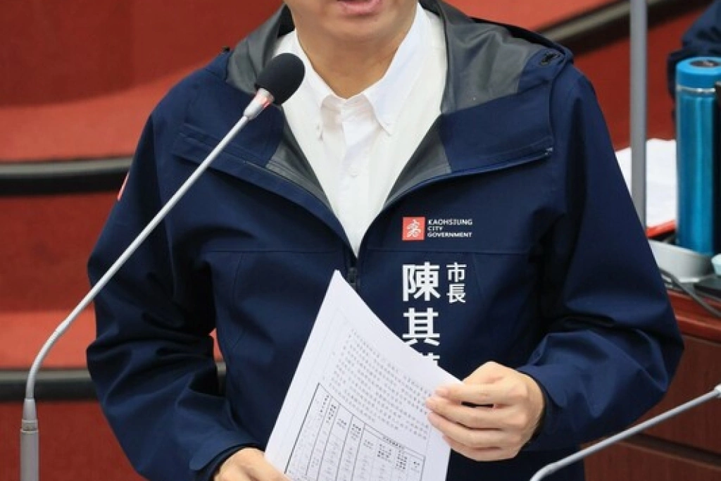 陳其邁：研議提高婚育宅比例