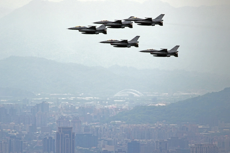 總統：增加國防投資不是挑釁　強化防衛不是放棄對話