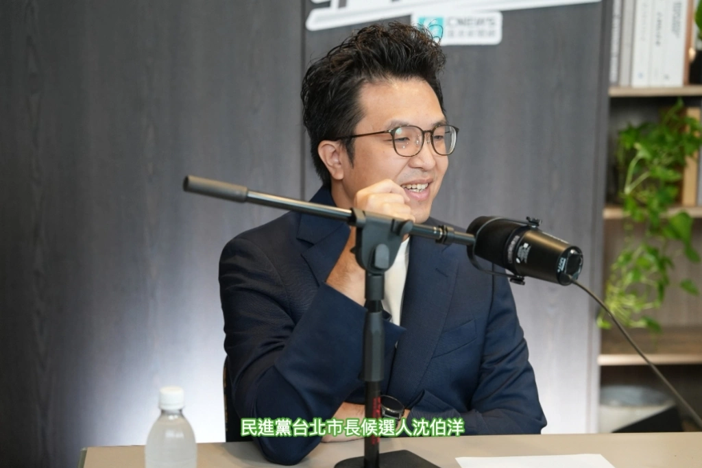 超酸！沈伯洋觀察蔣萬安「黃國昌化」講話變大聲、全賴中央：但市民最終看清黃「也會看清蔣」