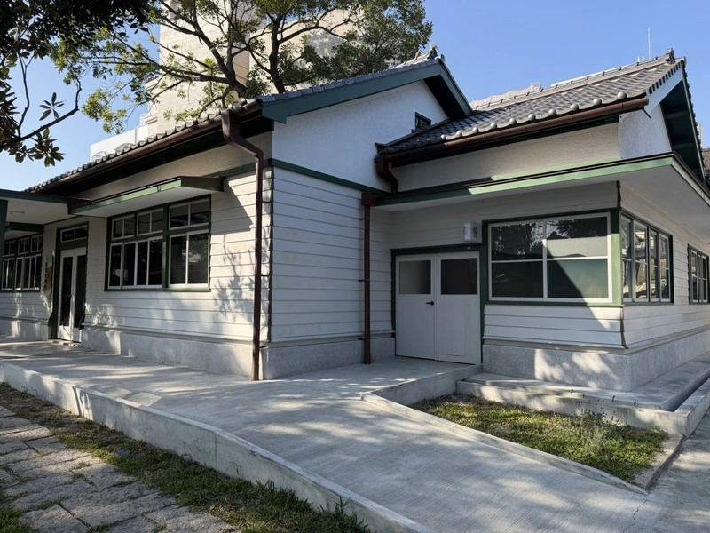 林保署嘉義分署修復歷史建物製圖室  展售林下良品
