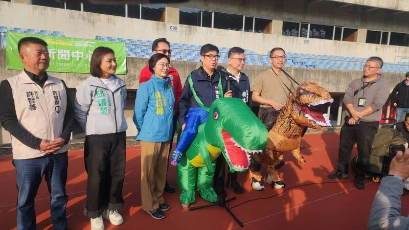 民進黨高雄市長初選將近　陳其邁籲團結