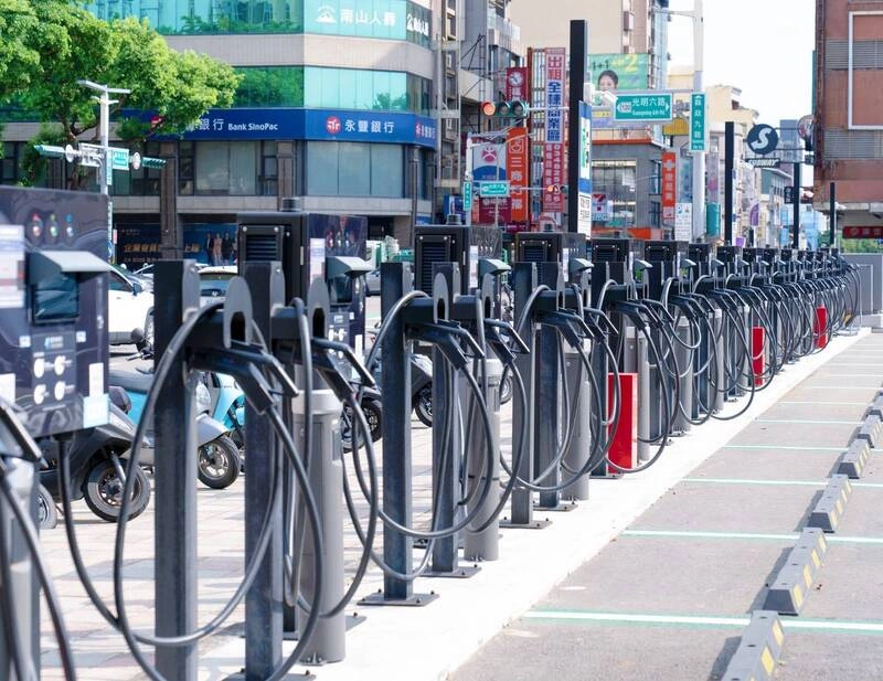 竹北6座公有停車場增設充電設備  提升便利性