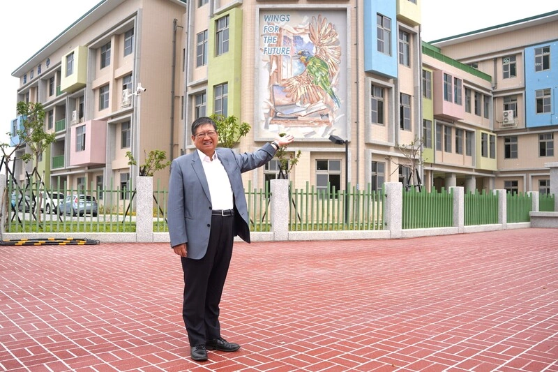 湖口高中新校區落成　融入五色鳥意象