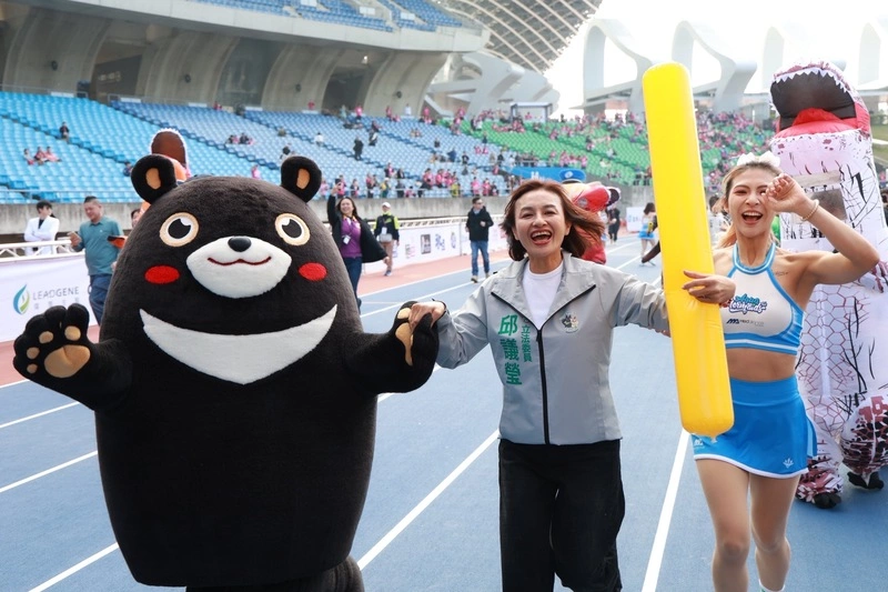 邱議瑩10日辦選前之夜